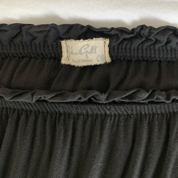 Brandy Melville (J. Galt) Off the Shoulder Romper - Picture 5 of 5